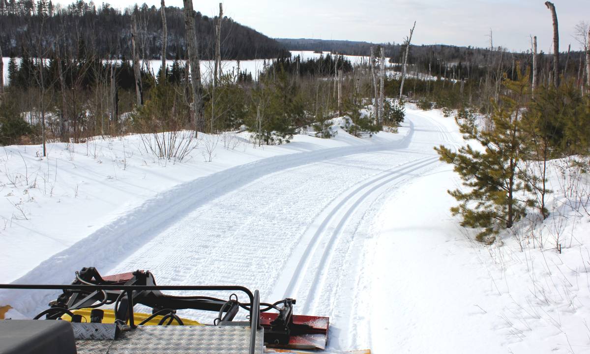 Golden Eagle Lodge Cross Country Skiing Gunflint Trail